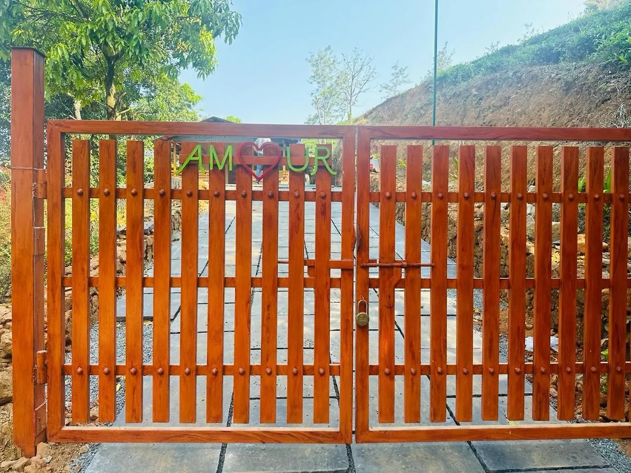 بيت للعطل Amour Estate Periya